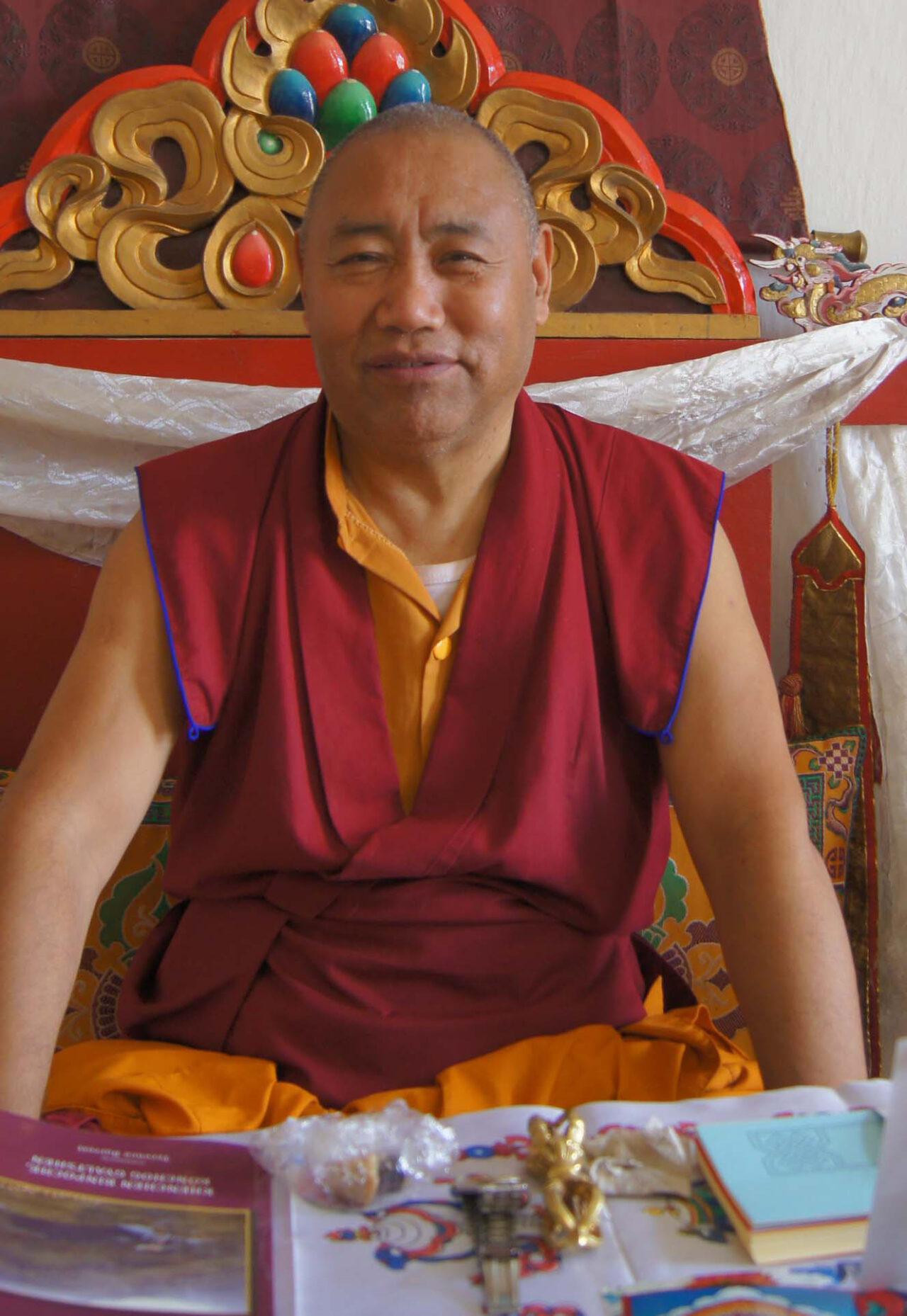 Khenchen Rinpoche | Vajra Publications